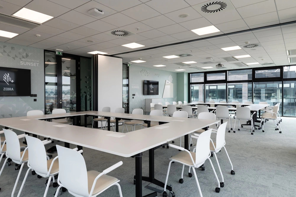 青岛办公室装修-ZEBRA